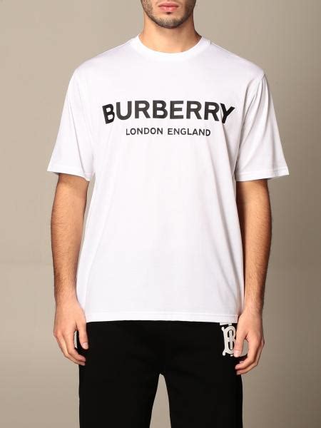 t shirt burberry uomo saldi|T.